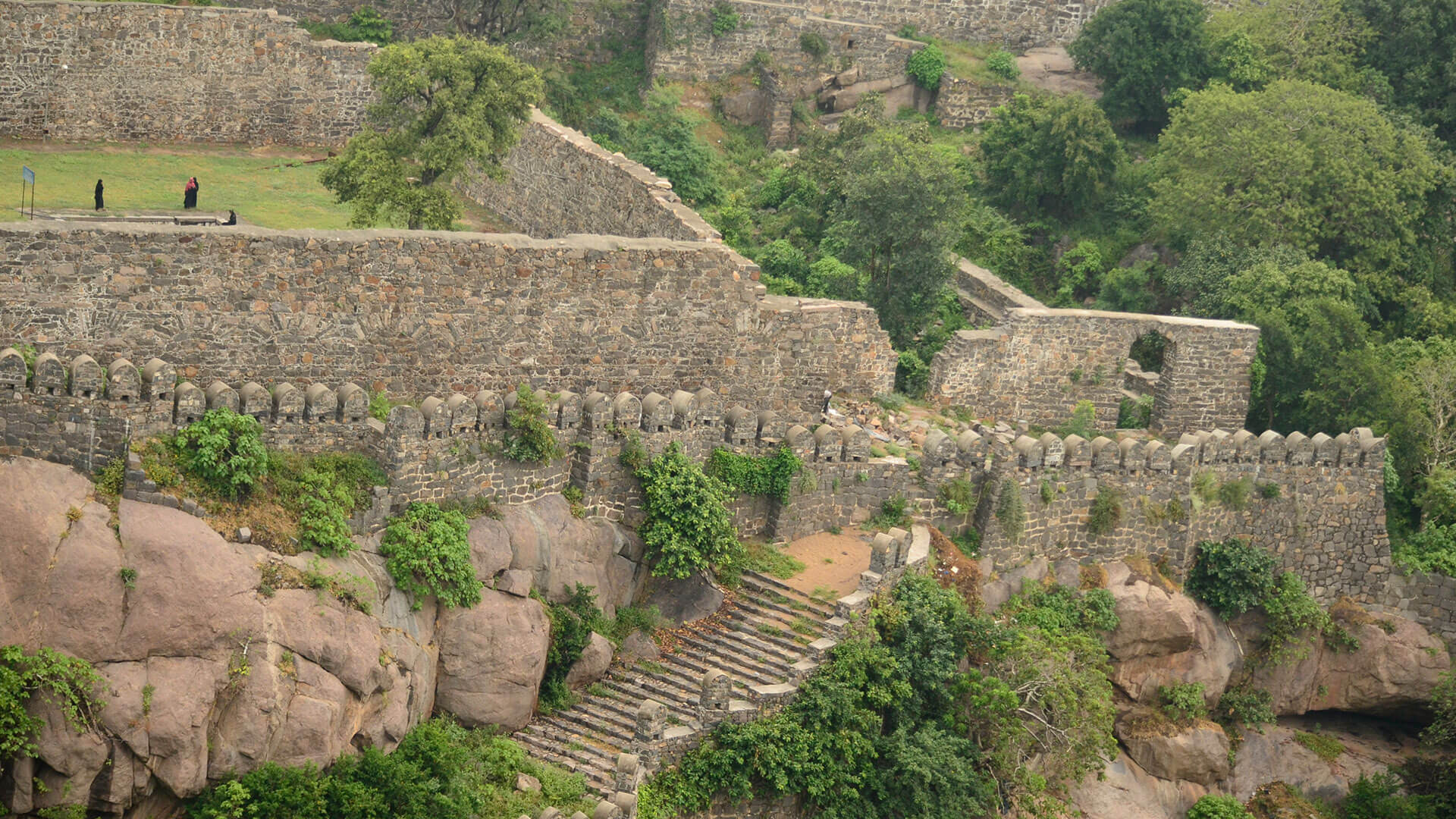 Kondapalli Fort  Walls