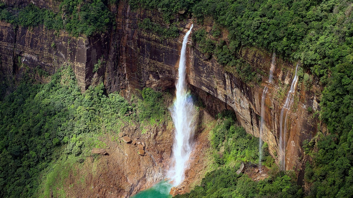 Nohkalikai Waterfalls